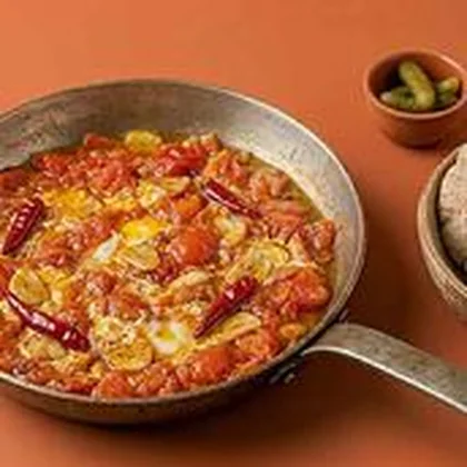 Frying Tomatoes With Eggs